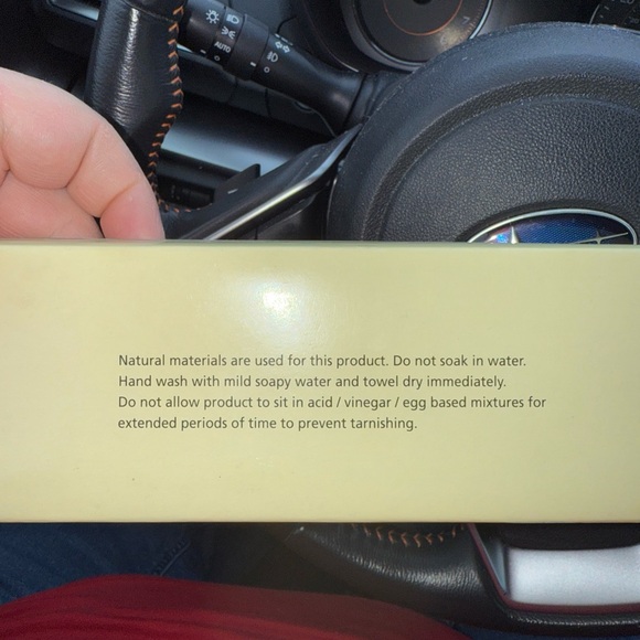 Moon Collection Cheese Knife - Red - Picture 3 of 5